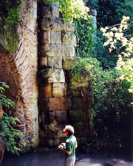 Ponte Lupo aqueduct bridge