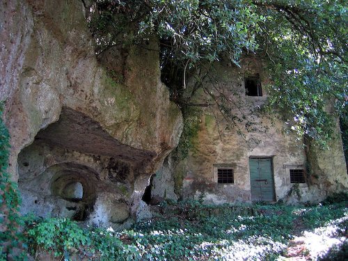 Tombs, Sutri