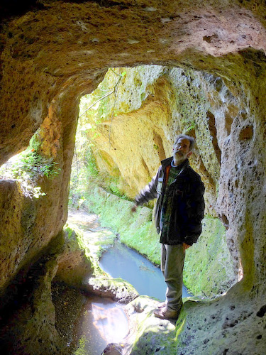 Ancient tunnel, Corchiano