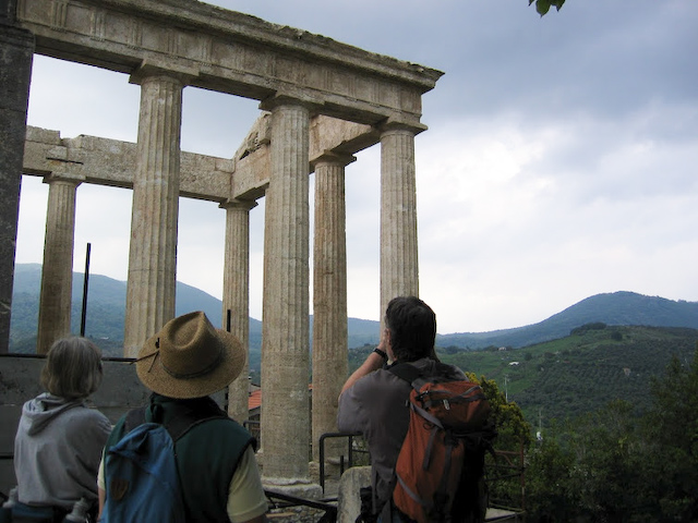 Roman temple, Cori