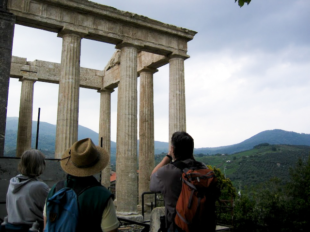 Roman temple, Cori