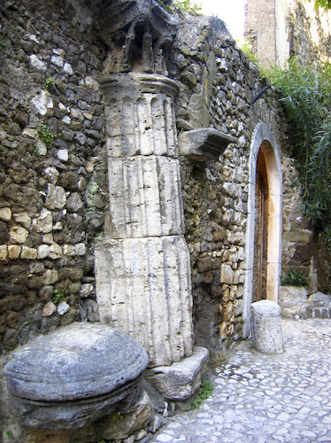 Roman column