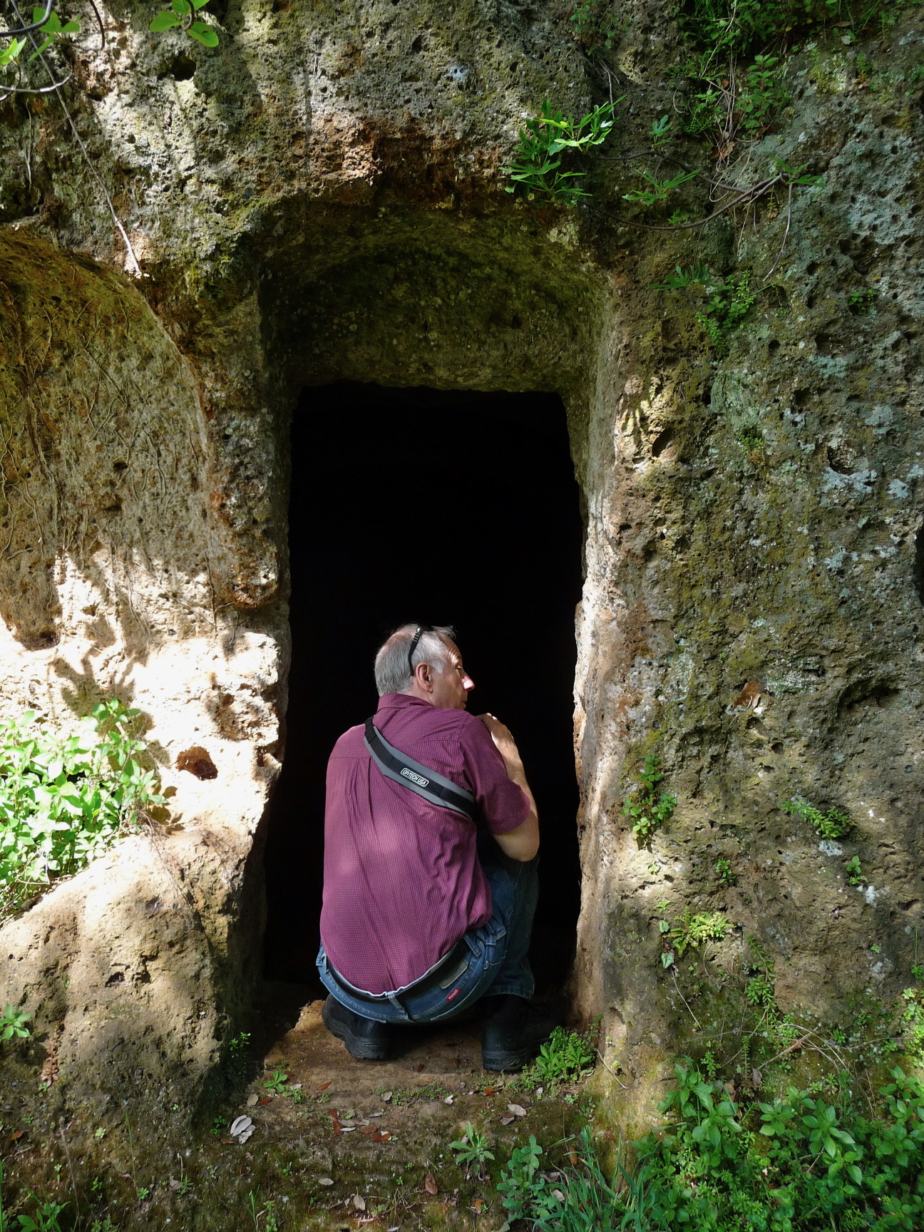 Faliscan tomb