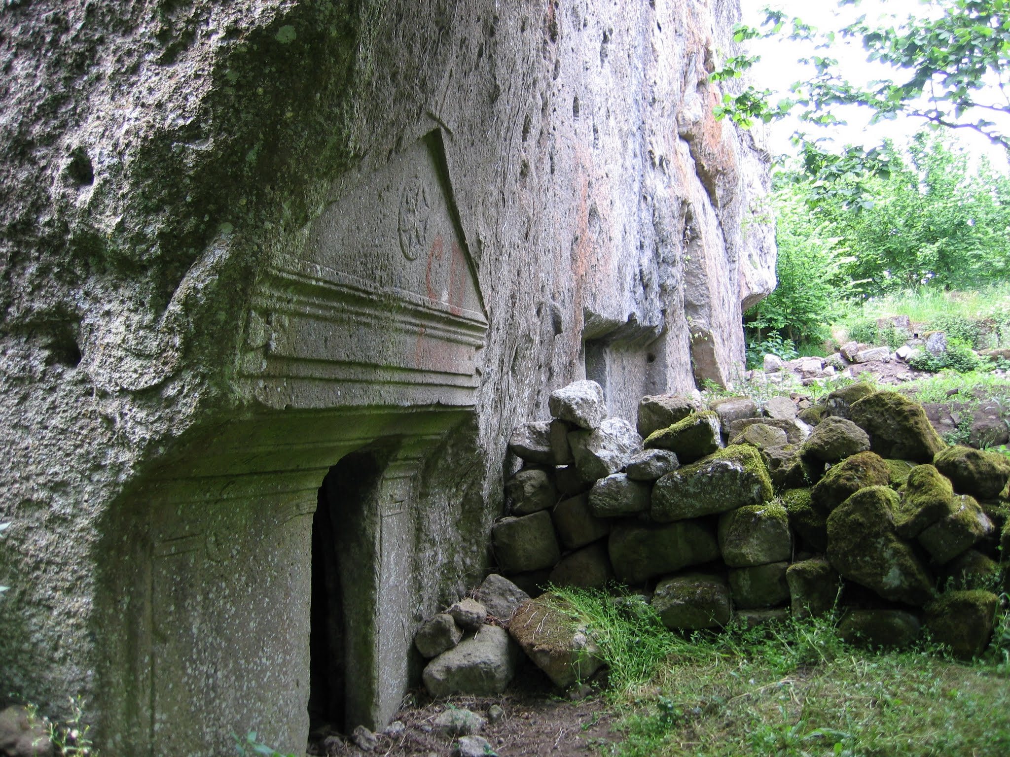 Roman tomb, San Nicolao