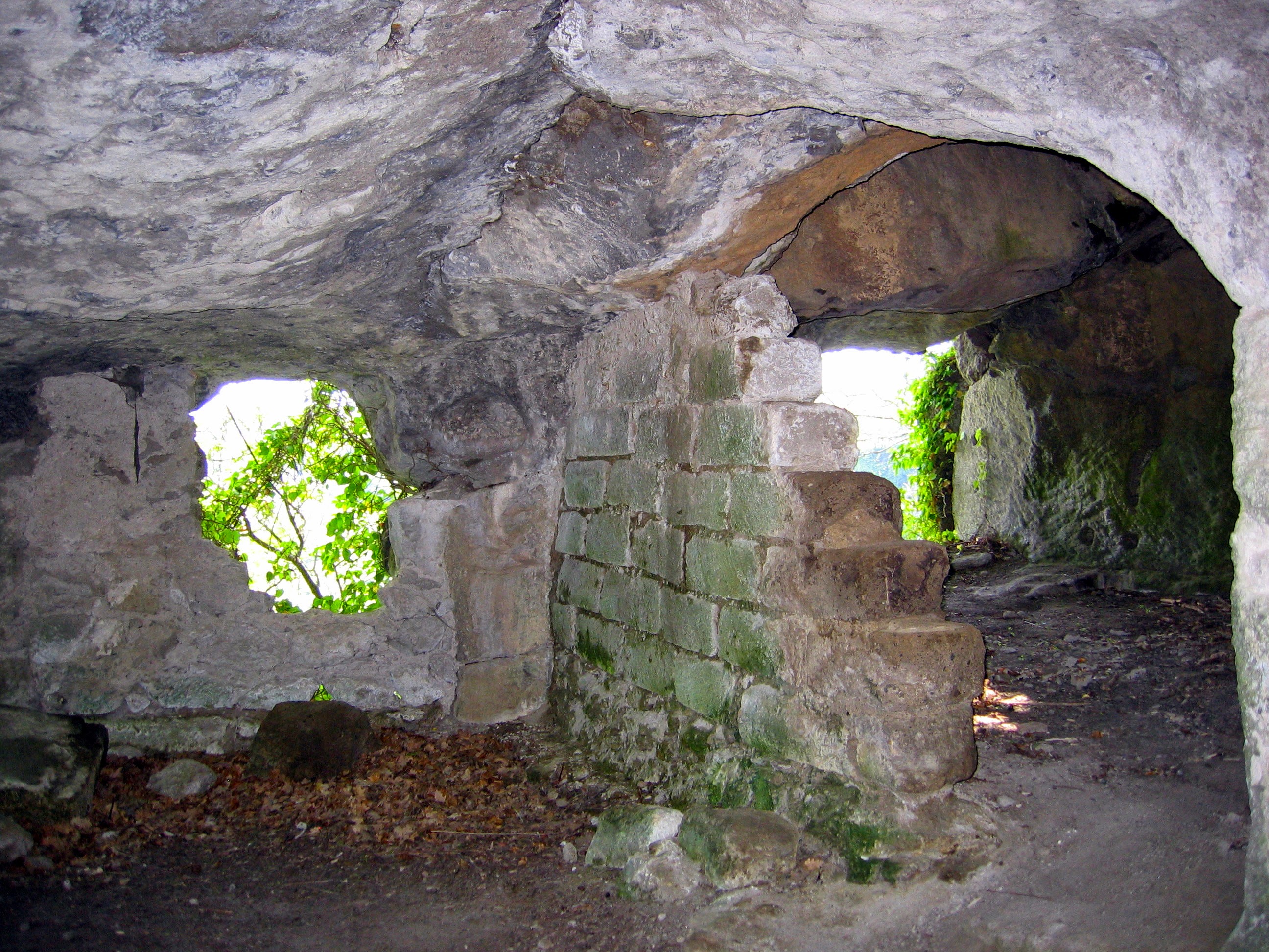 Hermit cave, Corviano