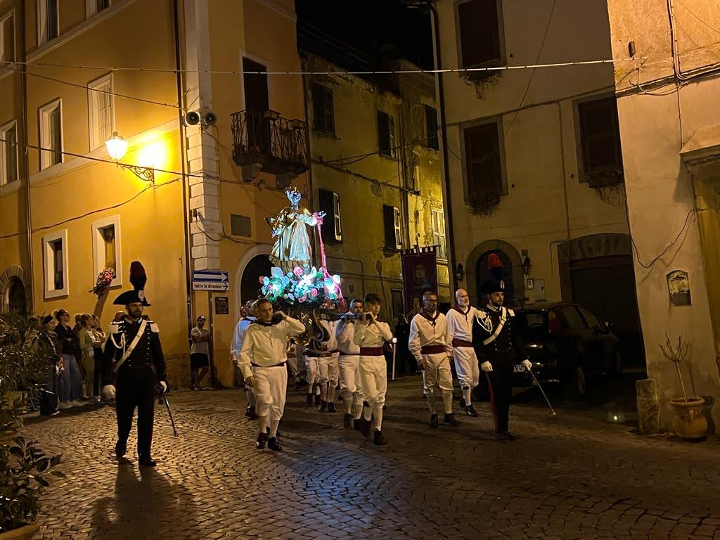 Procession, Sutri